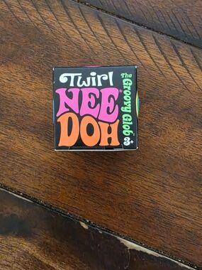 AUTHENTIC NEE DOH Twirl Groovy Glob Squish Toy - Blue